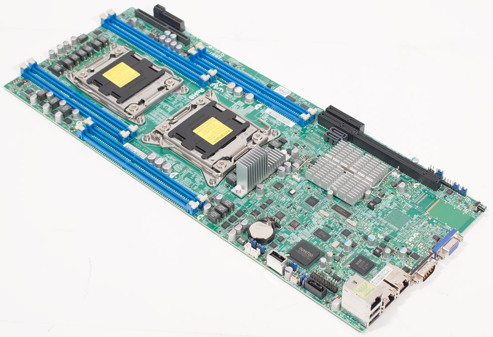 Supermicro X9DRT-HF